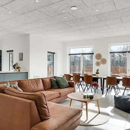 Feriehus In With Sauna